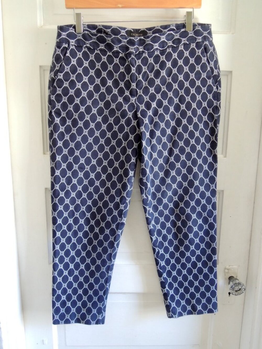 Talbots Navy & White Hampshire Ankle Pant Geo Print 10P